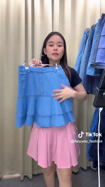 ikuti LIVE kami untuk dapatkan update produk terbaru,dan promo menarik lainnya!!!#skorts #hotpants #rokcelana #skortoutfit #celanapendekjeanswanita