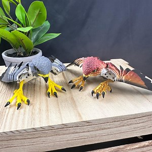 3D Printed Articulating Peregrine Falcon - Wings and Talons Articulate - Custom Colors - Etsy