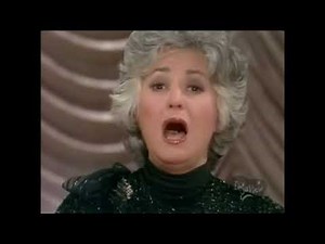 Bea Arthur Sings "Smile"