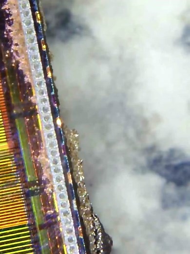 Just a look inside a chip. #gold #money #amazon #jewelry #coin