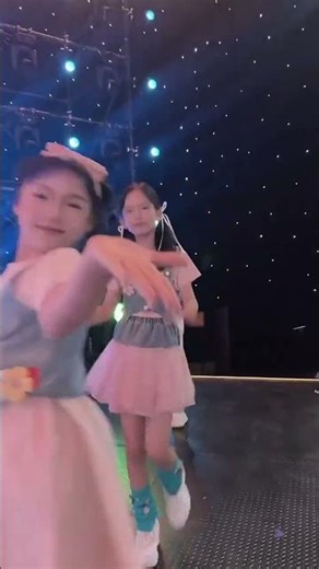 #MusicOasisProject and @SEVENGIRLS2016 sisters are recording a program together ✌🏻️ Can you guess