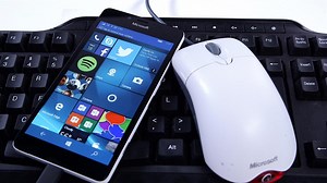 Microsoft Lumia 950 Review: Can a Smartphone Be Your PC?