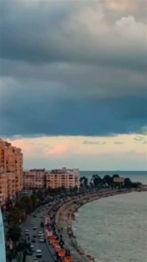 وكم من عبد مجهول في الأرض معروف في السماء ،،