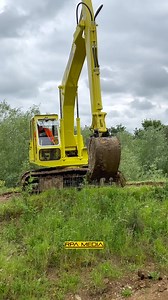 Hurt's imaculately restored Hymac 580C at last year's Link Club event | RPA Media