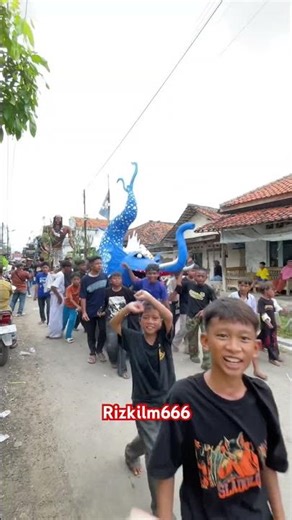 Ogoh-ogoh blue fish paraded in the sky #carnival