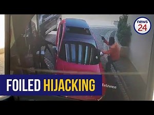 WATCH: Durban driver outmanoeuvres armed hijackers
