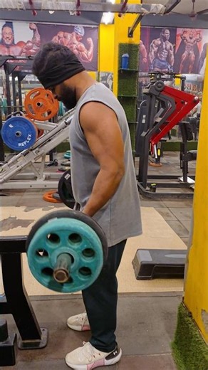 bicep barbell curl #motivation #fitneess #trending #shorts #gym #gymshorts
