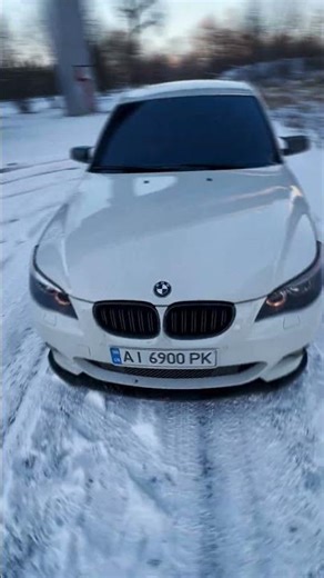 BMW Snow Edit Goes Hard 💨 #bmwmmotorsport #shorts