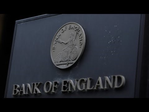 BOE Holds Key Interest Rate at 5.25% in Split Decision