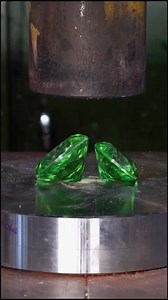 347K views · 2K reactions | #reelsfacebook #satisfying #randomfacts #fypシviralシ2024 #storytime #StarsEverywhere #fypシ゚viralシ #fypviralシ #random #facts | Random Edits | Facebook