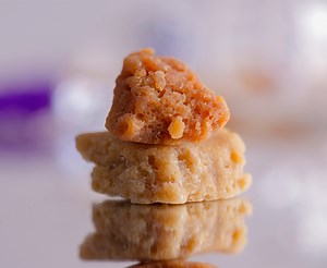 What Is Crumble Wax and How Do You Smoke It?