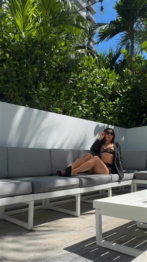 Emerald Loves on Instagram: "A good day in Miami in 10 seconds 🙂"