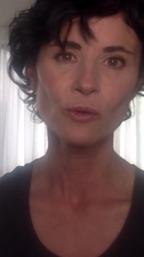 Beth Malone Sings 'Ring Of Keys' from Fun Home