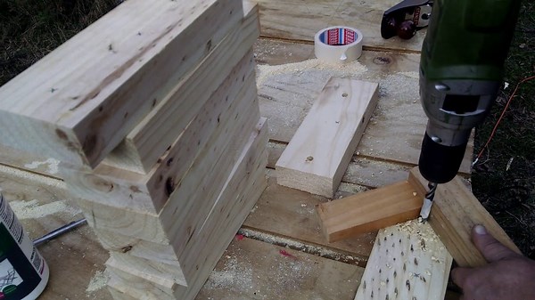 Cómo hacer un atril básico