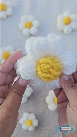 💐 How to Crochet the Puff Stitch Daisy! #crochettutorial