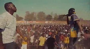 Munaonerako stage performance ya Jizzy ndi BEE JAY ? Kumakhala fire'tu taonerani izi...chisokonezo #NjeNjeNje | Ace Jizzy