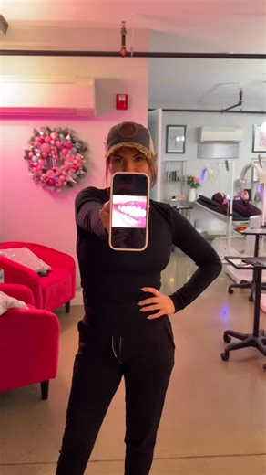 Enchanted Smiles | PROFESSIONAL TEETH WHITENING on Instagram: "My pink collar job makes me happy 🩷 . . . 🗺 Do you live in New Hampshire? 🌊 Are you familiar with the Seacoast or close to Hampton, Exeter, Portsmouth, Dover, and Rochester areas? 🦷 Interested in professional teeth whitening? 👉🏼Come check out our amazing spot for a brighter & whiter smile! 📍44 Portland Ave Dover, NH 🔗in bio to book your appointment for tailored, professional teeth whitening or tooth gems Professional teeth wh