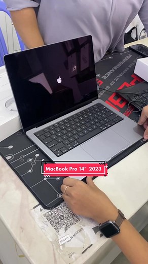 Beckie Deal Computer បេកគីឌៀល នៅលើ TikTok