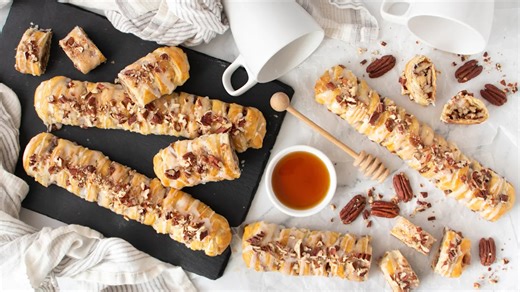 Recreate Panera's Popular Pecan Braid With This Easy Copycat Recipe