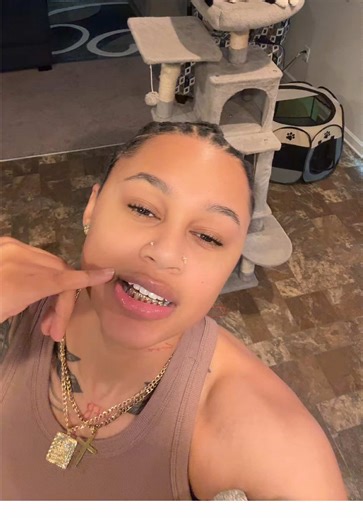 Featuring Minnie lol … 🖤 | minnie