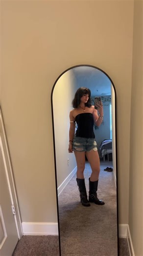 🤬 (@ava.rey)’s videos with original sound - ems