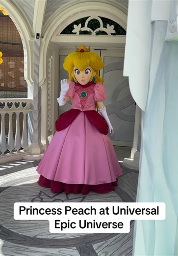 Meet Princess Peach at Universal Epic Universe