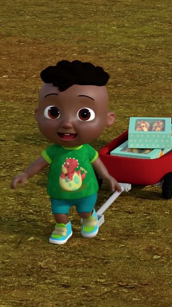 Little bakers sell a GIANT muffin! #CoComelon #Shorts #KidsCartoons