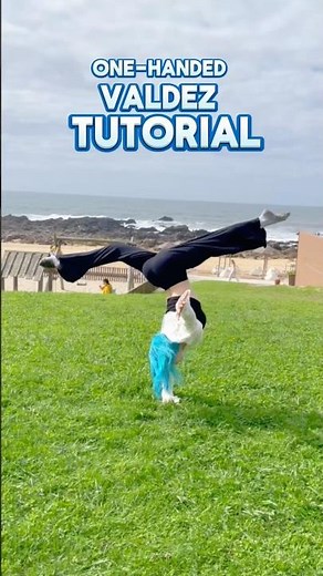 Master the Valdez in 5 Easy Steps! 🤸‍♀️✨ #acrobatics #stepbystep #tutorial