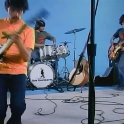 Los Bunkers Oficial on Reels