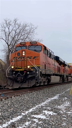 Ns 265 with a bnsf duo #fypp #train #locomotive #bnsf #fyp #railway #railroad #virl #ns