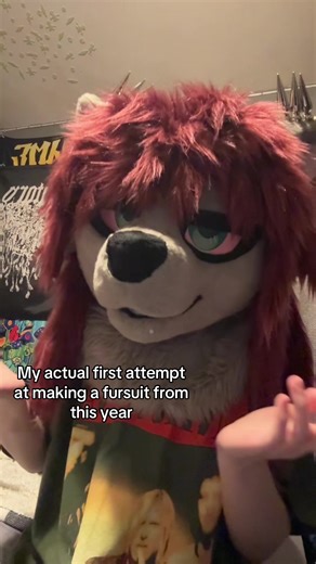 Hello if you recognize that suit 😭😭😭😭#fursuit #furry #furrytiktok #fursuiting #fyp