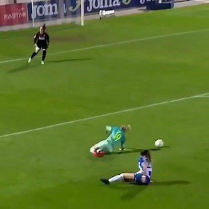 42 reactions · 5 comments | Never. Give. UP. Seen a lot of male footballers stay down in challenges like the last one. Not this grrrl. Amazing goal from FC Barcelona Femení ! #wsskills #Soccer #Soccergirl #Soccergirls #Streetsoccergirls #Womensoccer #Womenfootball #soccergrrrl #grrrl #grrrlarmy | GRRRL Clothing | Facebook
