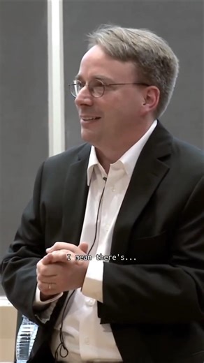 Why Linus Torvalds Loves Unix #shorts #linux #unix #opensource #knowledge #programmer