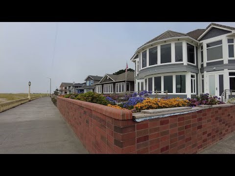 Seaside, Oregon 2025 Walk (Shops, Promenade, Beach)