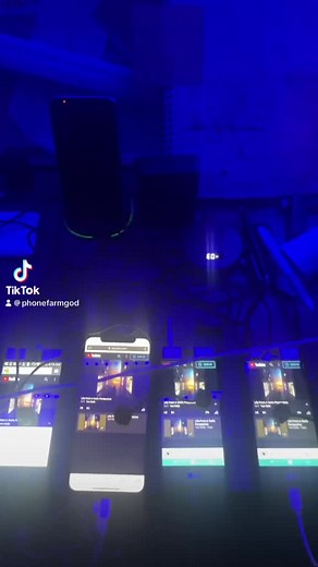 Still phone farming in 2024 #musicroyalties #phonefarm #makemoneyonline #music #phonefarming #musicimdustry #musicroyalties #fightthepower #howtotiktok