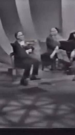 Schubert’s Piano Trio No. 2 in E-flat Major — performed by Adolph Baller (piano), Andor Toth (violin), and Gabor Rejto (cello) Expansive, lyrical, and deeply intimate, this trio stands among the greatest chamber works of the Romantic era. Watch the full performance at cellobello.org! or here: https://cellobello.org/ensemble-lesson/schubert-piano-trio-no-2-in-e-flat-major/ | CelloBello