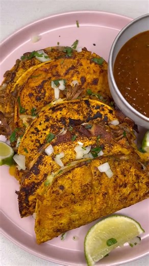 I got the peppers from Azteca Mexican food products in Midrand The recipe Ingredients - 2 medium sized Rump steak - 2 tomatoes, quartered - 2 de-seeded ancho chilies - 1 de-seeded Guajillo pepper - 1 onion, quartered - 500 ml beef stock - 8-10 peppercorns - 2 large bay leaves - 1 tablespoon oregano - 1 teaspoon cinnamon (or a cinnamon stick) - Salt to taste - Mozzarella cheese - Finely chopped onion - Finely chopped coriander - 8 Tortillas - 1 tablespoon chipotle hot sauce Method 1. In a pan, ad