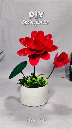 Make Beautiful Flower Using Plastic Spoon 🌸 | Easy DIY Craft #shorts