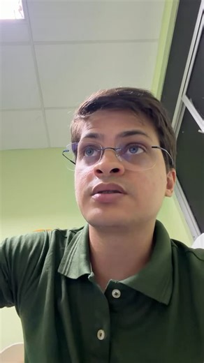 Vinícius Augusto on Instagram: "Mais um gesto simples, em um dia normal, em um relacionamento normal! Não é sobre preço, é sobre valor! Te amo @daniellaeulalio #med #natal #plantao"