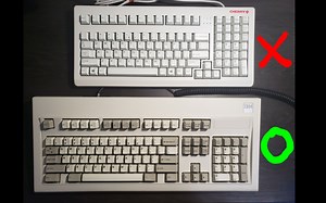 使用IBM Model M 屈蹲弹簧键盘练习打字是怎样一种体验？(IBM Model M 屈蹲弹簧键盘打字音)