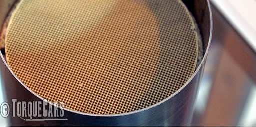 How car catalysts work and what they do.