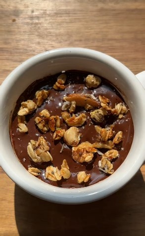 Elevate Your Snack Game: Viral Yogurt Cup with Cottage Cheese