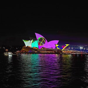 ⏰ Set your alarms! Tomorrow we’ll be announcing the #vividsydney 2019 program spanning ✨light installations, 🎶 #vividmusic performances and 🗣️ #vividideas events! 24 May to 15 June. Are. You. Ready? 👀 | Vivid Sydney