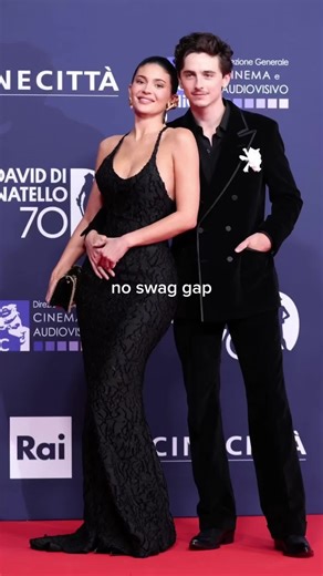 Timothée and Kylie’s outfits 🤝