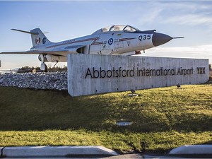 Pilot injured in crash in Abbotsford now 'stable'