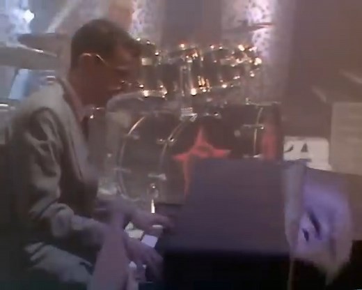 Topping the UK singles chart for four weeks in September 1986, 'Don't Leave Me This Way' became the best-selling single of the year. #TheCommunards #topofthepops #revrichardcoles | Reverend Richard Coles