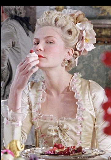 Kirsten Dunst chante C’est mon ami - Marie Antoinette