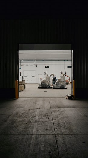 @lincolnelectric The Robots are here. We’re ready to burn. … #manufacturing #weld #welding #lincolnelectric #weldred #weldrednation #weldinglife #weldingrobot #skidsteer #skidsteerattachments #skidloader #skidsteerloader #skidsteers #excavator #excavators #excavatorattachments #excavatorattachment #grapple #hydragrapple #hydrabucket #cmpattachments #landscaper #landscapersofinstagram #landscapers #hardscapebrotherhood #hardscapedesign #hardscapelife | CMP Attachments