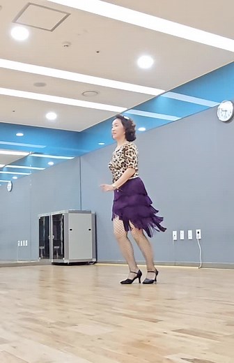 Gypsy Queen Line Dance Tutorial for Improvers