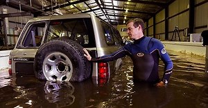 Cars in floods: Vehicle stability testing for flood flows | Water Research Laboratory - UNSW Sydney
